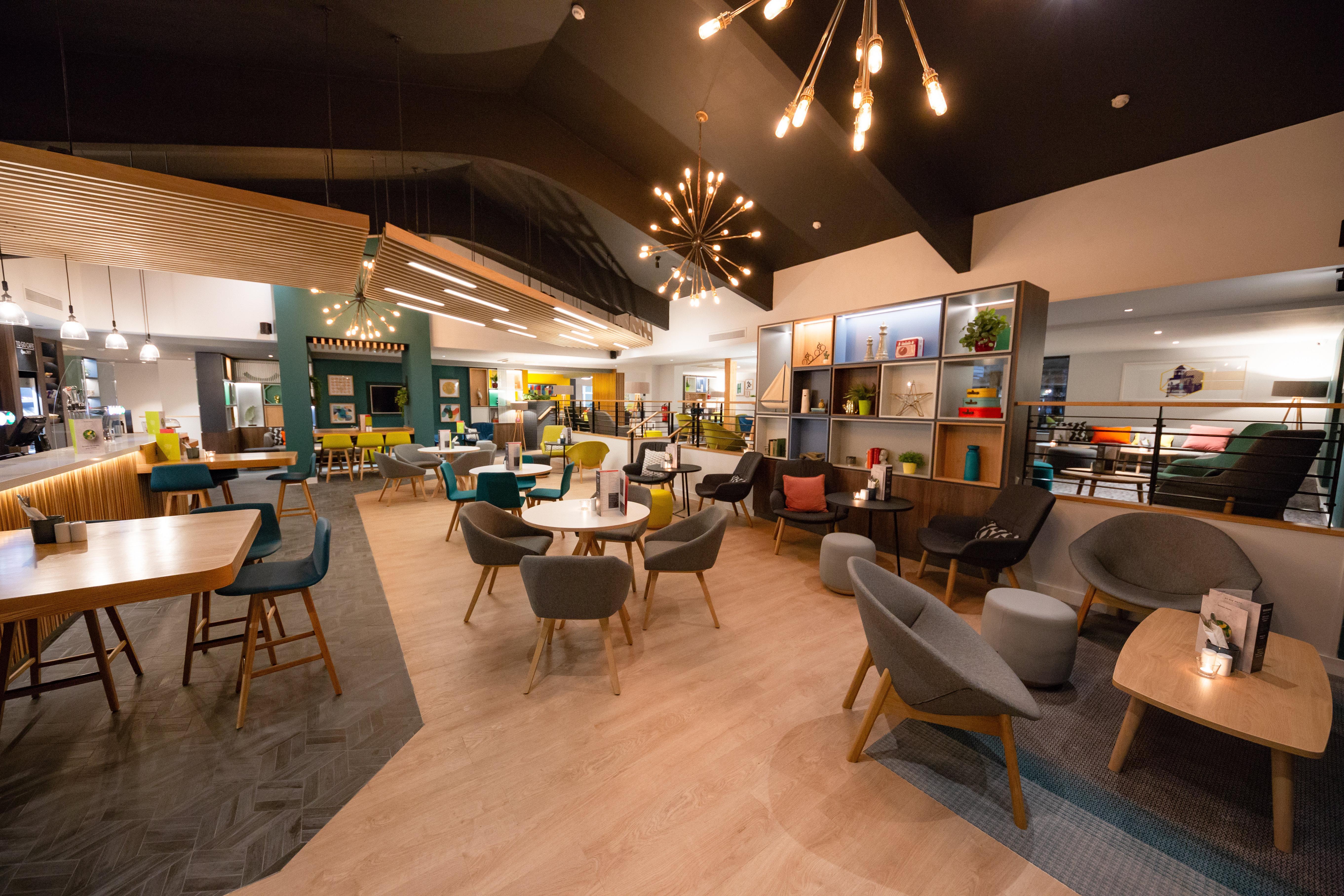 Hotel By Ihg 3*