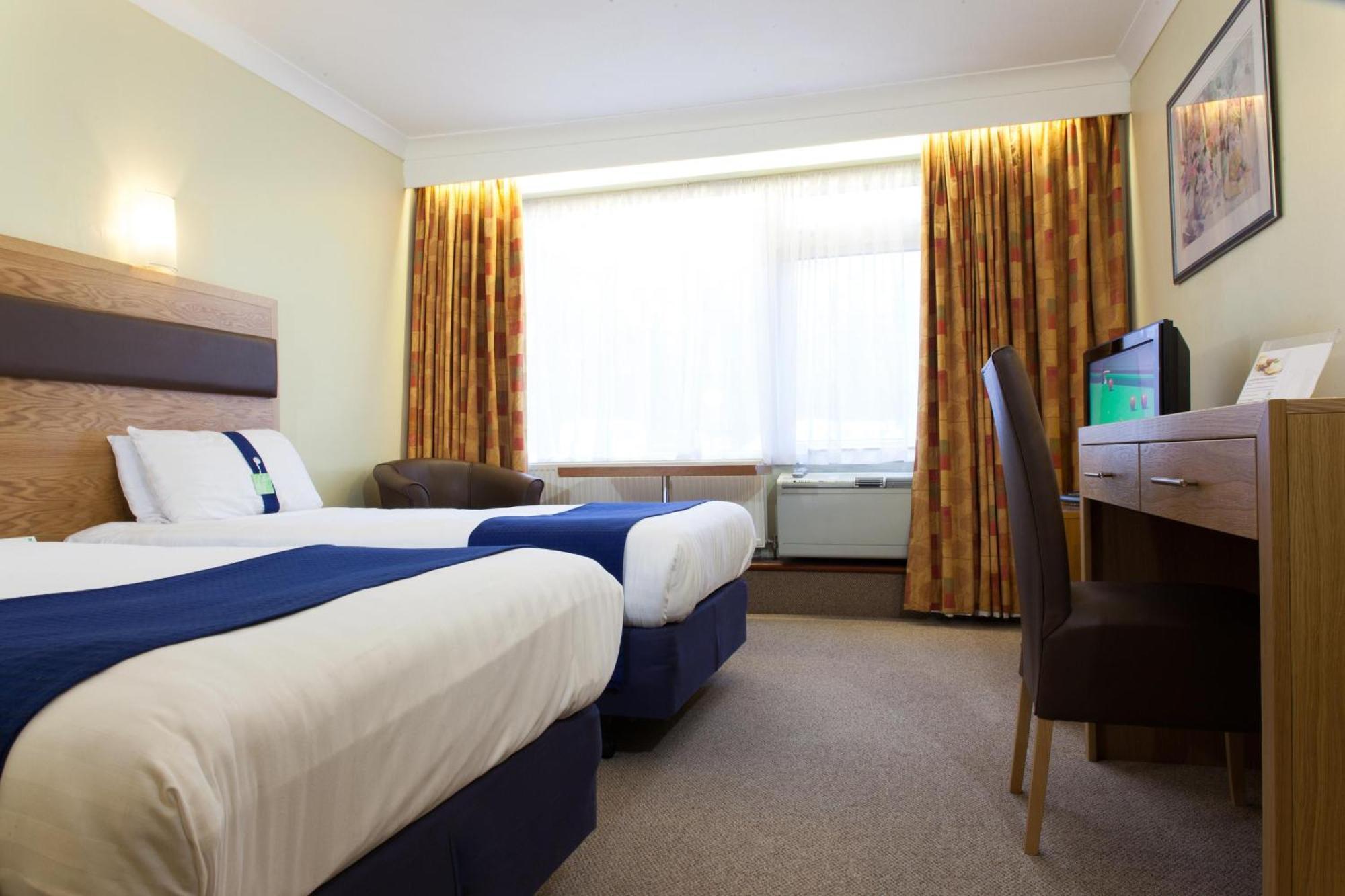 By Ihg Hotel Newport (Gwent)