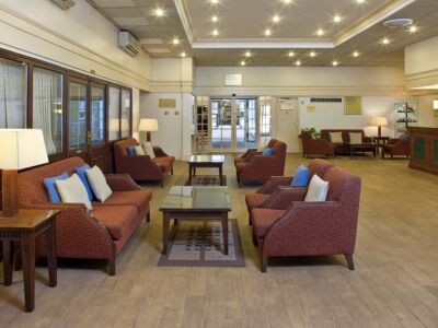 By Ihg Hotel 3*